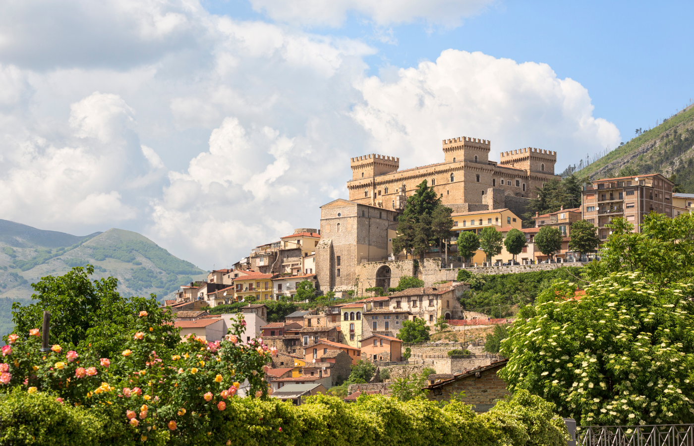 best castles and fortresses in abruzzo