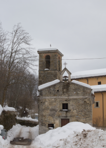 church christmas winter abruzzo village